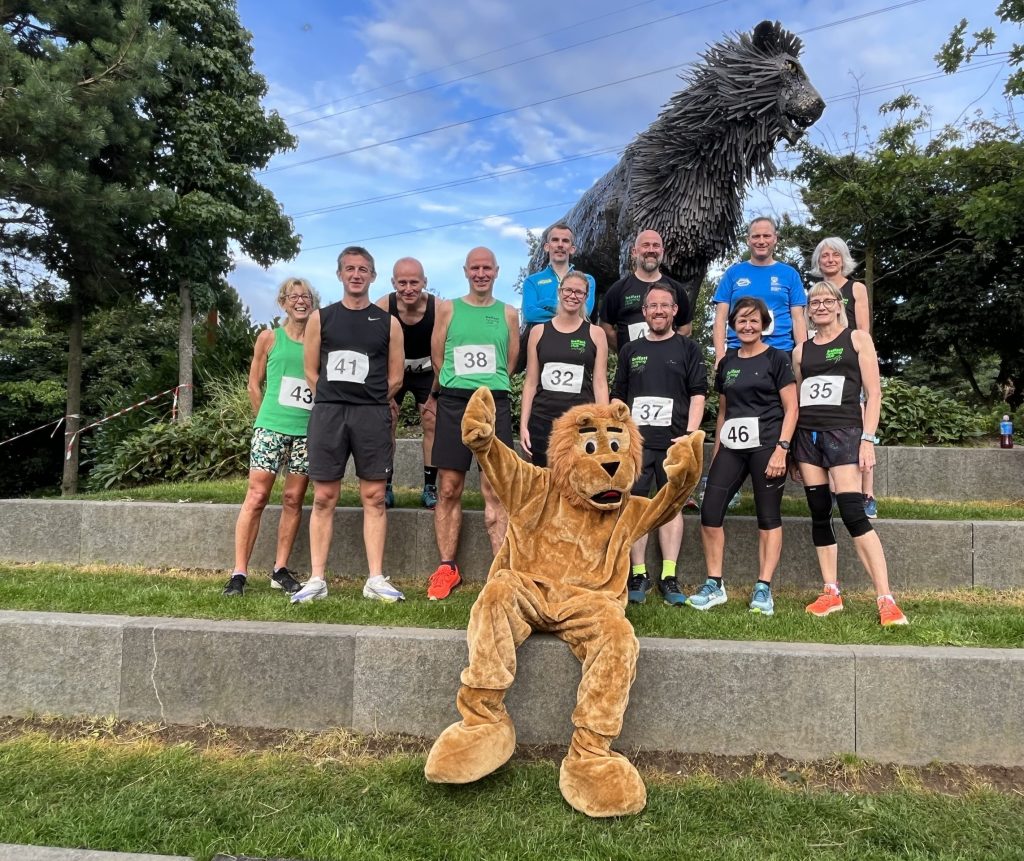BRC Runners with Mascot